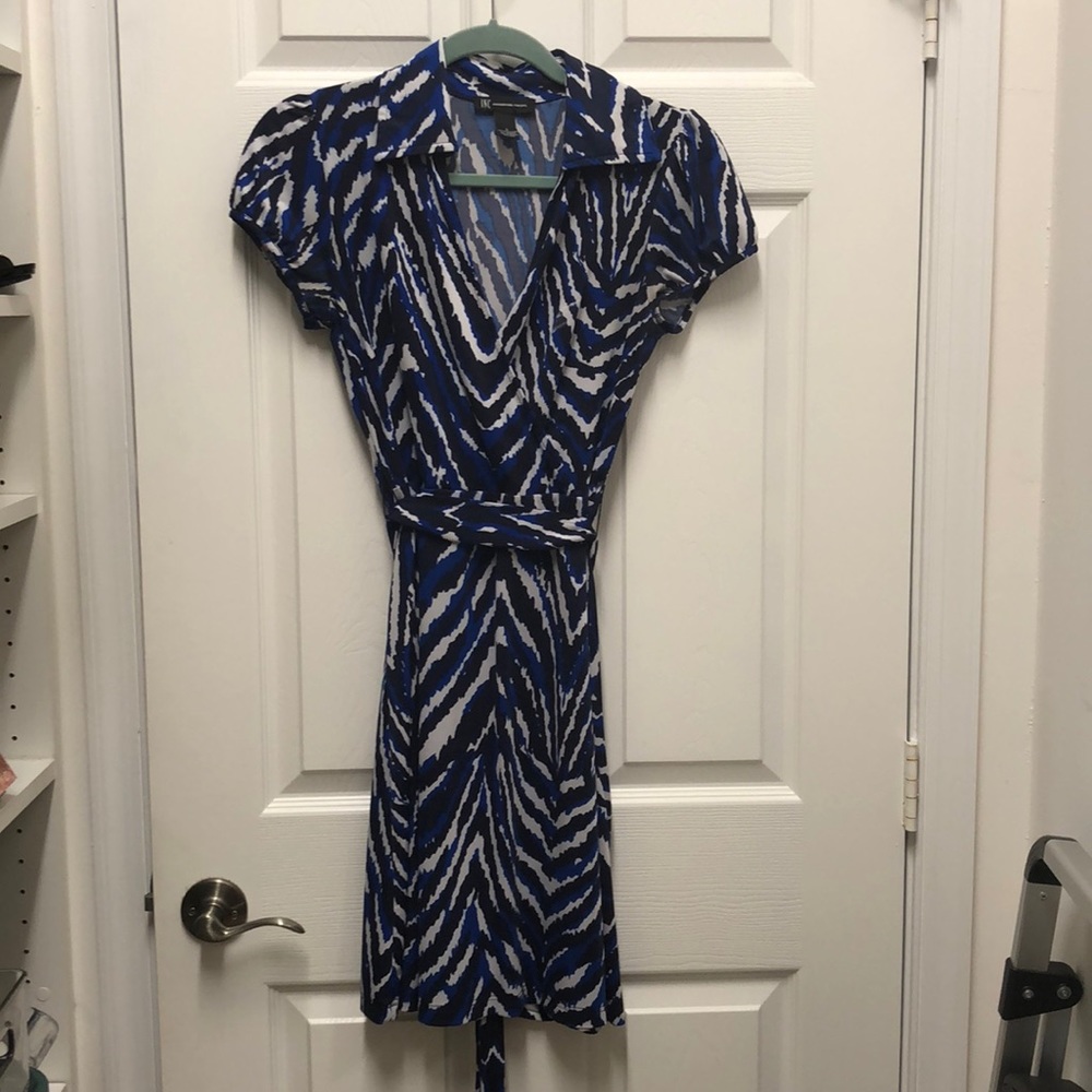 INC size small women’s dress